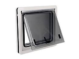 חלון לקרוואן 100X50 ס''מ כולל צלון ורשת