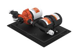 סט משאבת מים +אקומולטור SEAFLO