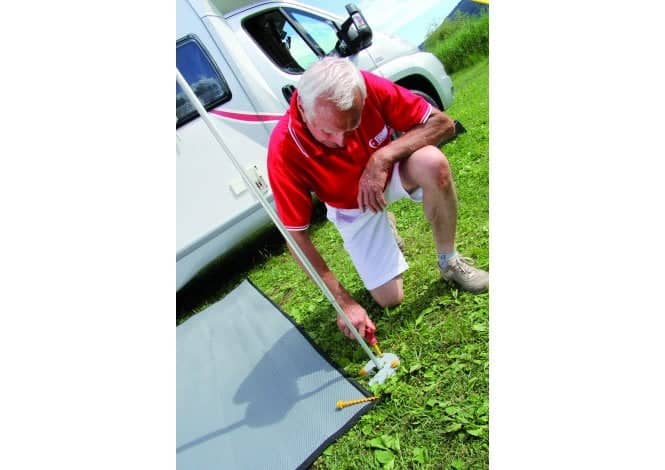 ערכת יתדות לסוכך - FIAMMA – תמונה 2