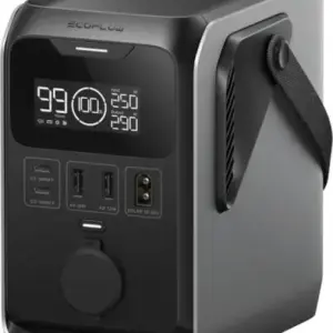 תחנת כוח ניידת TRAIL 300 DC מבית ECOFLOW לשימוש עם פאנלים סולאריים, תצוגה דיגיטלית, יציאות USB ו-AC, ידית נשיאה.